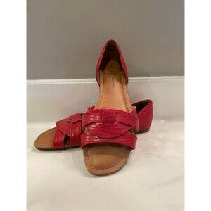 Time and Tru Red Size 6 Sandal Open Toe Casual Boho Flats Like New
